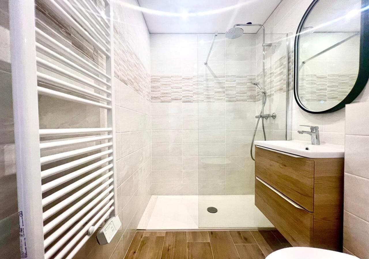 Studio Eclat Marine 3 Etoiles - Vue Mer - Parking-Clim-Plage A 20 Metres - Capitalchic Services Saint-Aygulf เฟรฌูส ภายนอก รูปภาพ